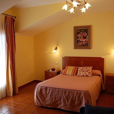 Hotel Rural Anamari Ciguenza  Екстериор снимка