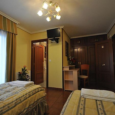 Hotel Rural Anamari Ciguenza  Екстериор снимка