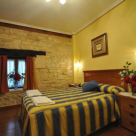 Hotel Rural Anamari Ciguenza  Екстериор снимка