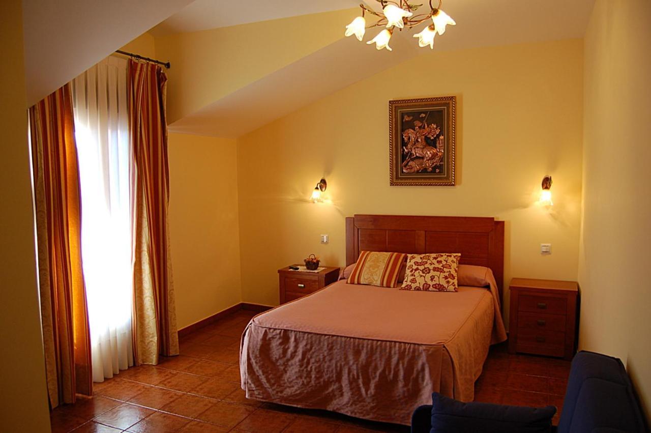 Hotel Rural Anamari Ciguenza  Екстериор снимка
