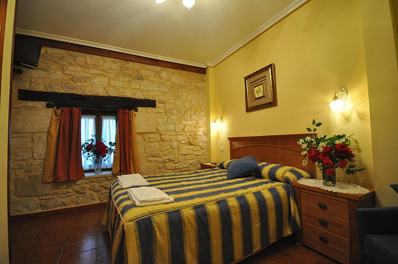 Hotel Rural Anamari Ciguenza  Екстериор снимка